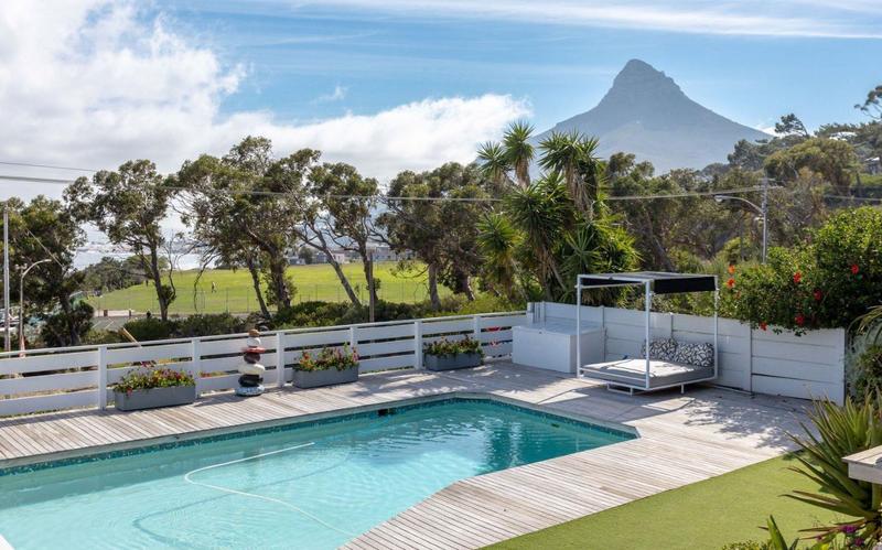6 Bedroom Property for Sale in Camps Bay Western Cape